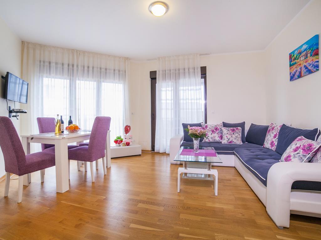 Bel&Rus Sea Apartment Budva Bagian luar foto